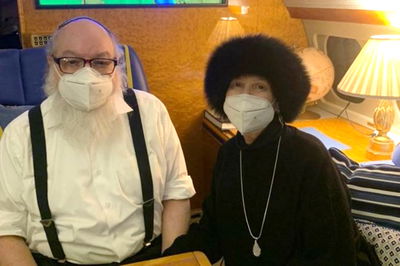 אבי פודולינסקי מבצע שיר לזכרה של אסתר פולארד