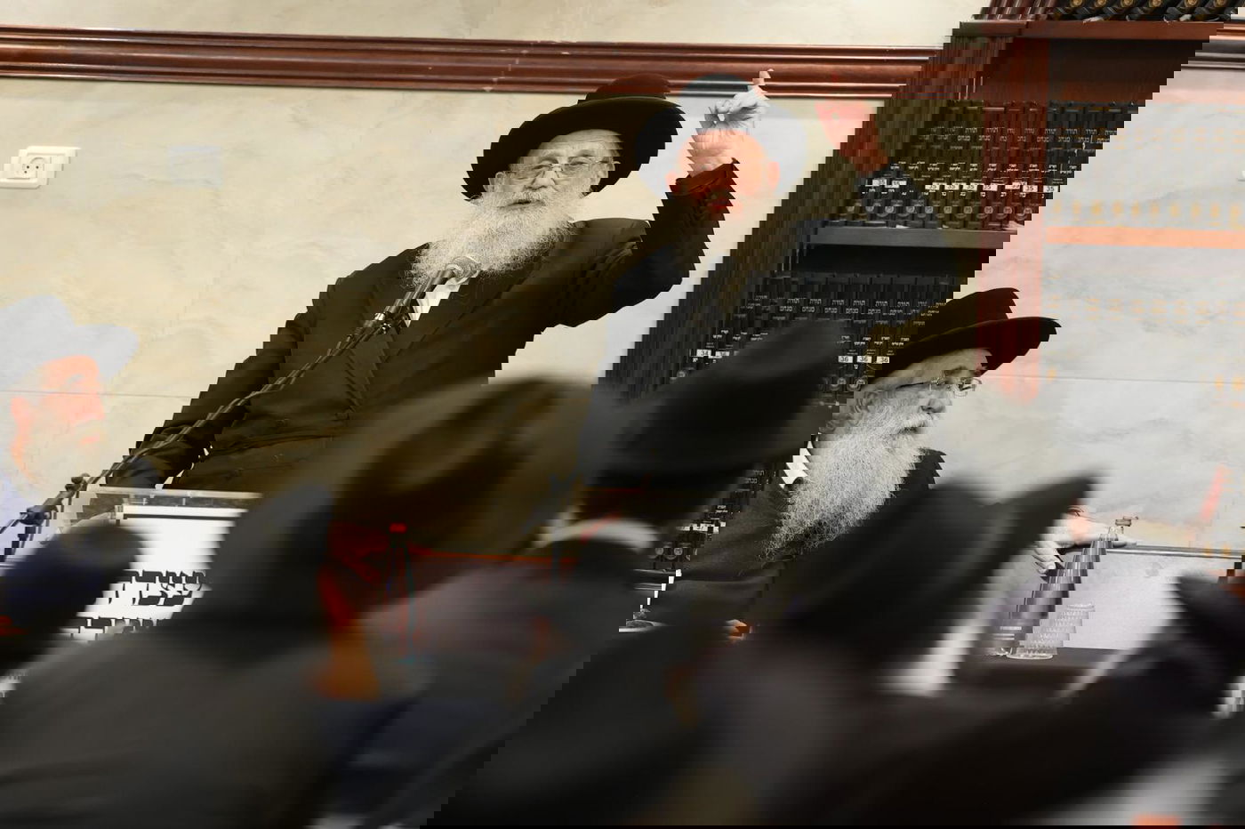 צפו: גדולי ישראל בעצרת מספד לגר"ש אליטוב זצ"ל