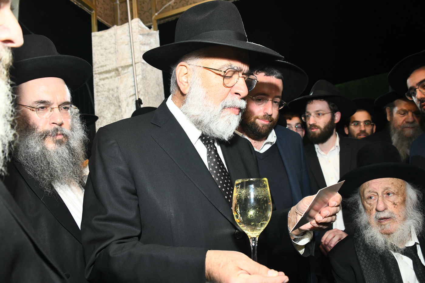 שמחת נישואי נכדת מרן שר התורה זצוק"ל | תיעוד ענק