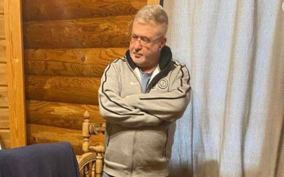 קלומויבסקי בביתו הבוקר