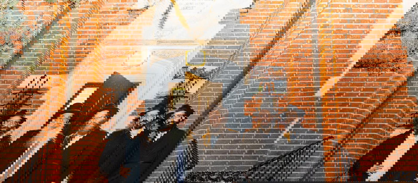 צפו בתיעוד: הרב יגאל כהן בביקור מיוחד בכפר חב"ד