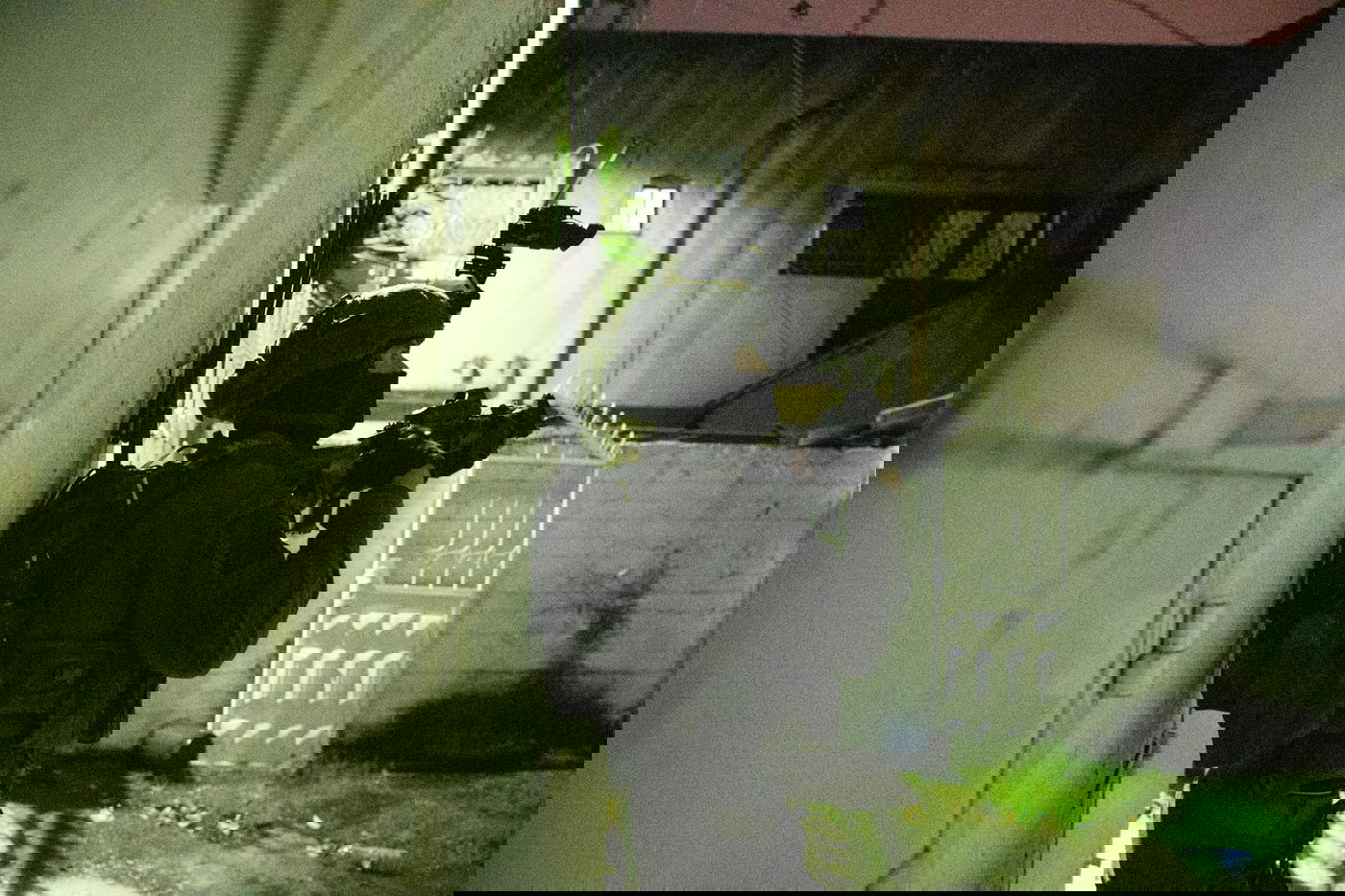 הלוחמים פשטו על שני כפרים ועצרו ארבעה מבוקשים • צפו