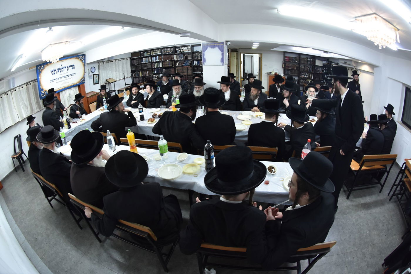 כך האדמו"ר מזידיטשוב ציין את ההילולה של מייסד הקהילה