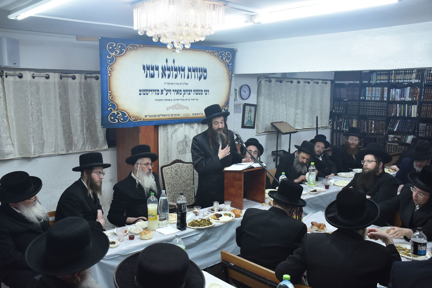 כך האדמו"ר מזידיטשוב ציין את ההילולה של מייסד הקהילה