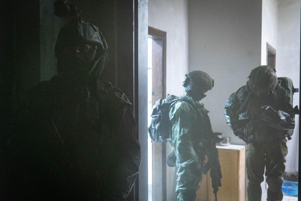 לא שקט ביו"ש: ירי לעבר מוצב צבאי, 14 מבוקשים נעצרו