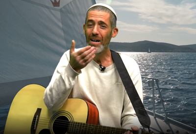 סיפורי צדיקים עם מנחם אופיר • כוחה של מילה