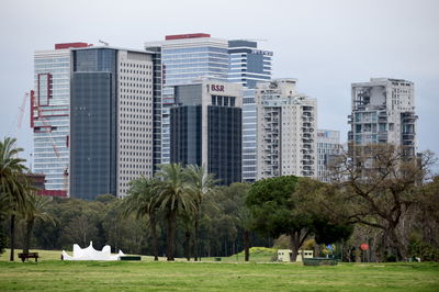 מגדלי ב.ס.ר. בבני ברק