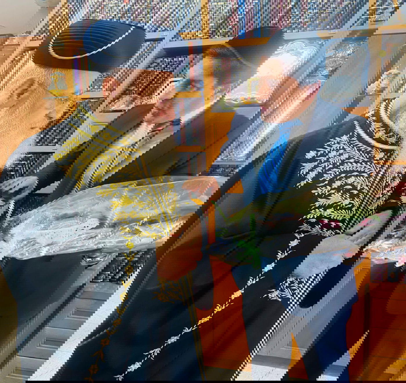 ט"ו בשבט: מגש הפירות של רב הסלבס לראשון לציון