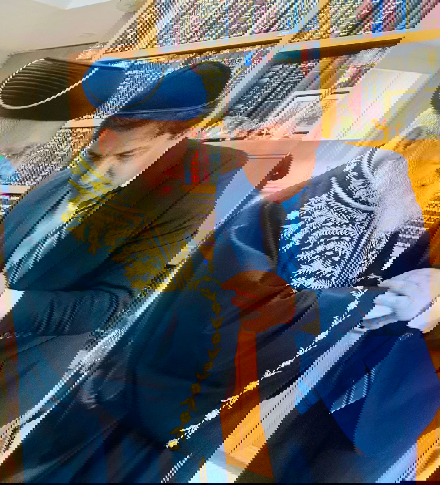 ט"ו בשבט: מגש הפירות של רב הסלבס לראשון לציון