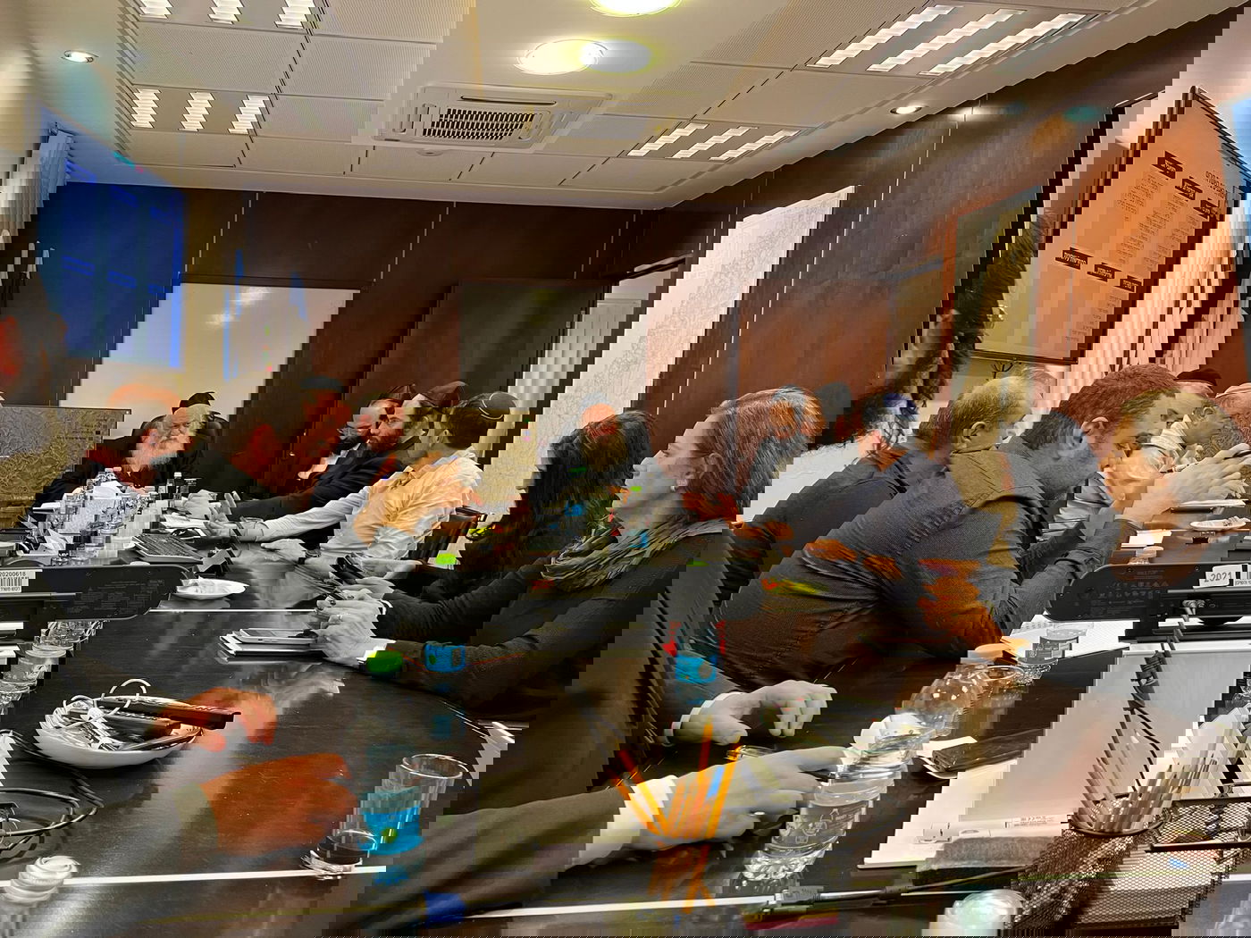 דיון במשרד השיכון 