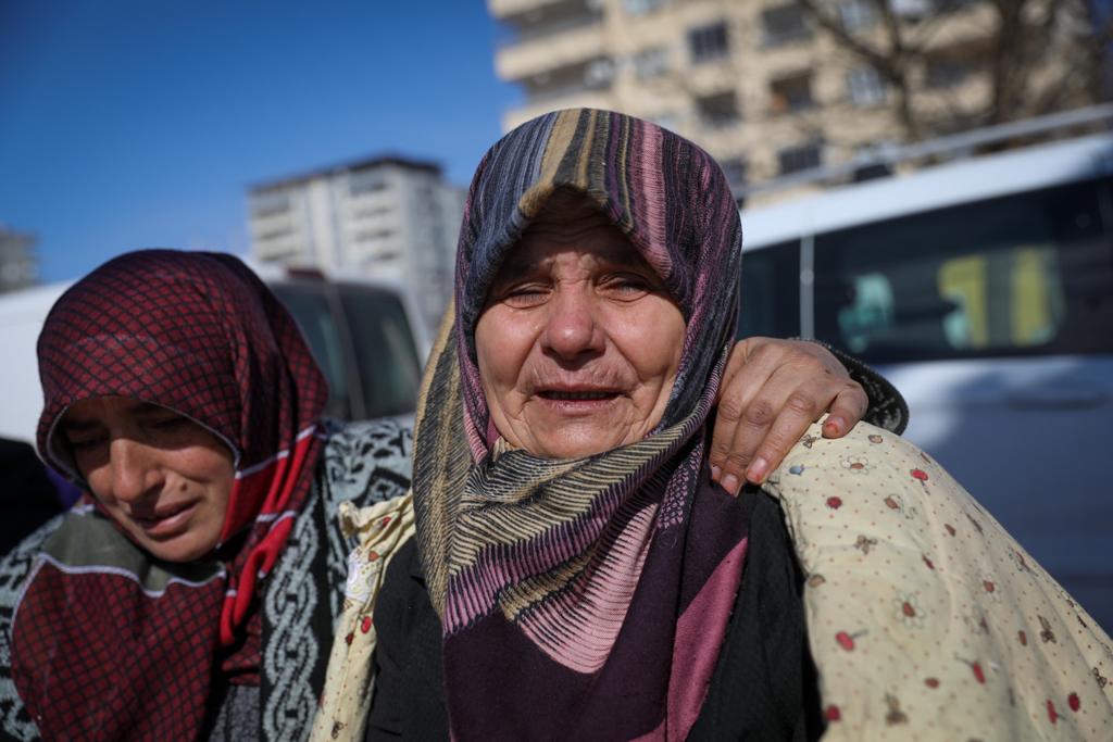 אחרי 12 שעות עבודה של הצוות הישראלי: הבעל מת והאישה חולצה | תיעוד