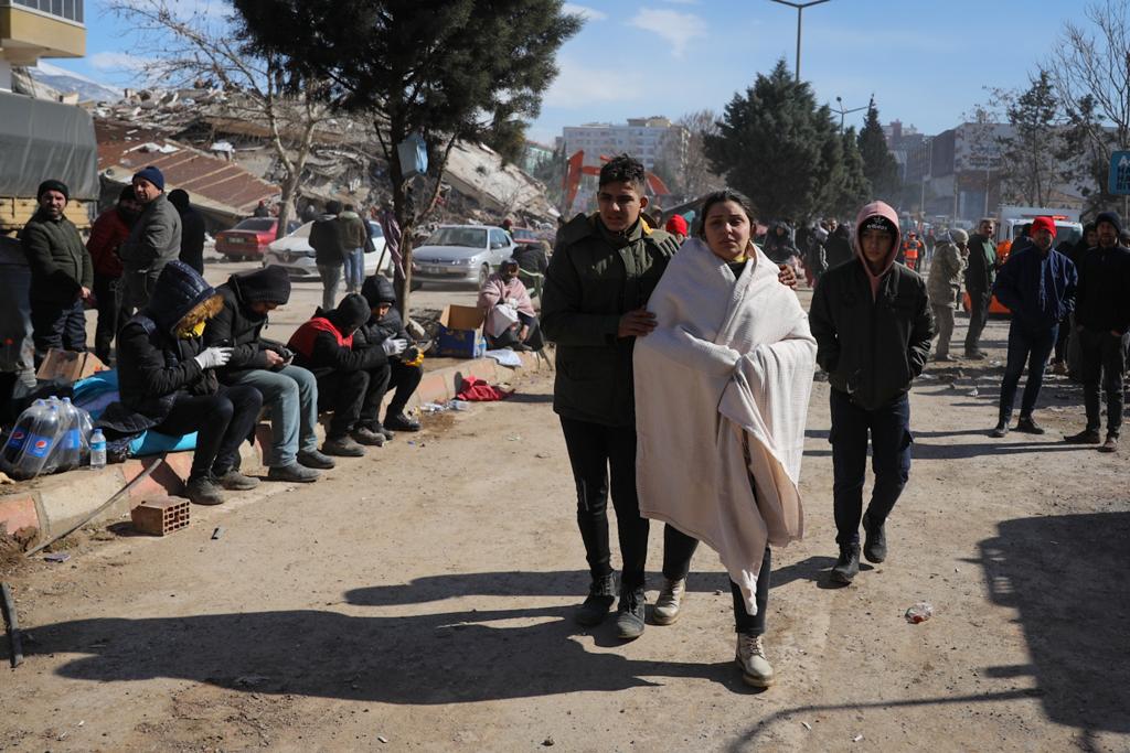 אחרי 12 שעות עבודה של הצוות הישראלי: הבעל מת והאישה חולצה | תיעוד
