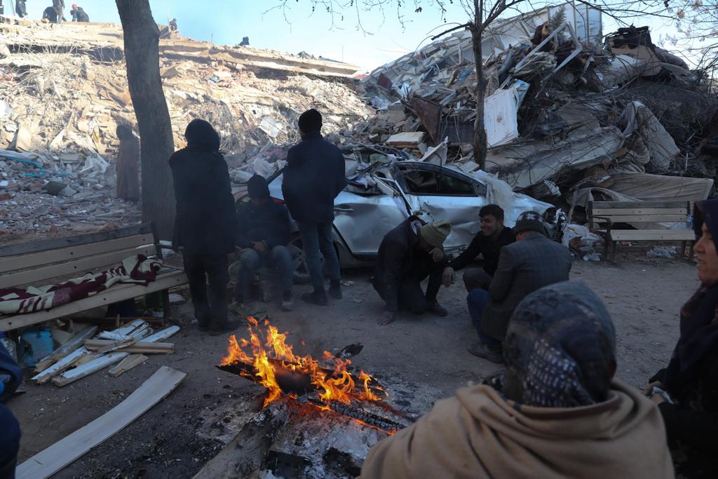 אחרי 12 שעות עבודה של הצוות הישראלי: הבעל מת והאישה חולצה | תיעוד