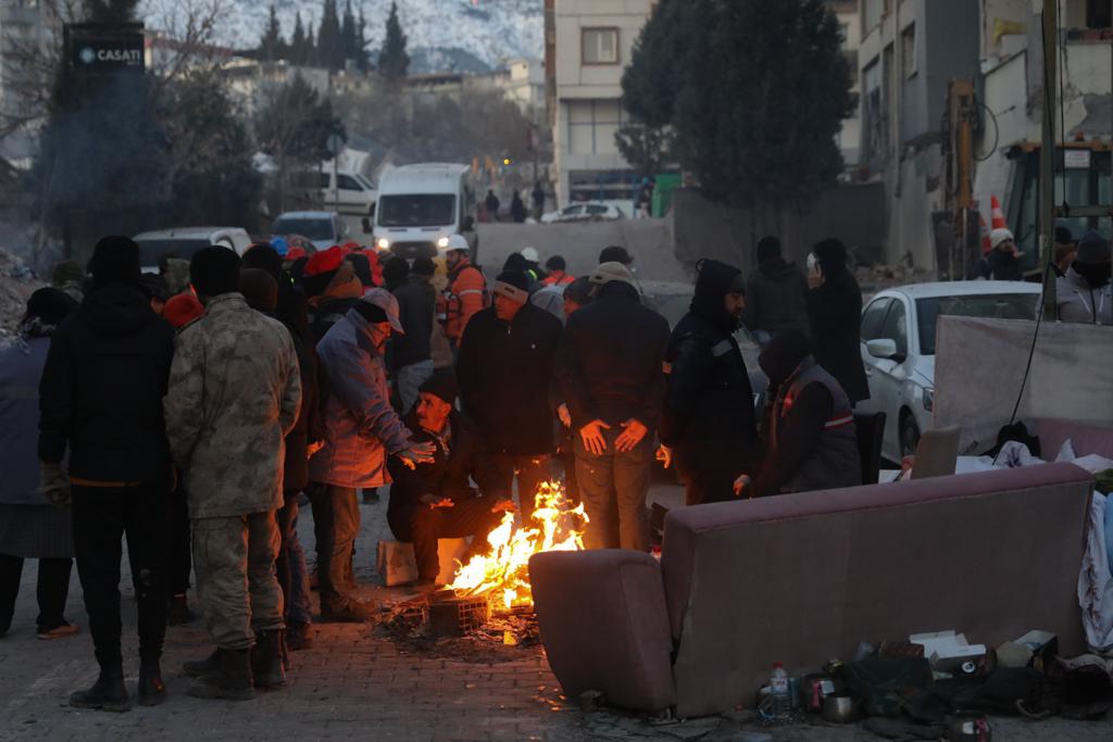 אחרי 12 שעות עבודה של הצוות הישראלי: הבעל מת והאישה חולצה | תיעוד