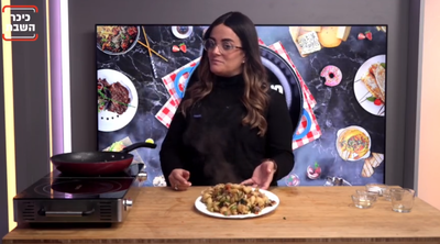 הנאה צרופה: פסטת צדפים צבעונית עם ים ירקות