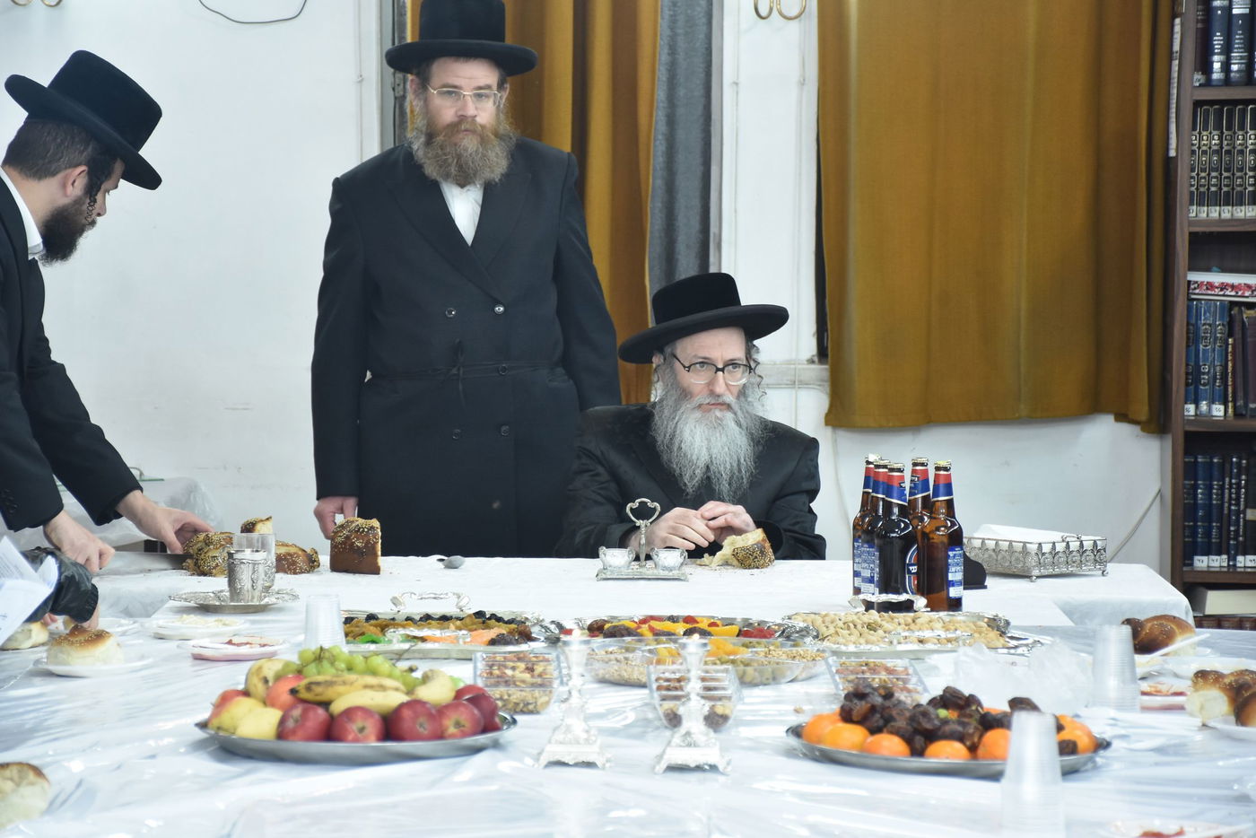 תיעוד ט"ו בשבט בחצרות: נאראל - ספינקא - וטעמעשוואר