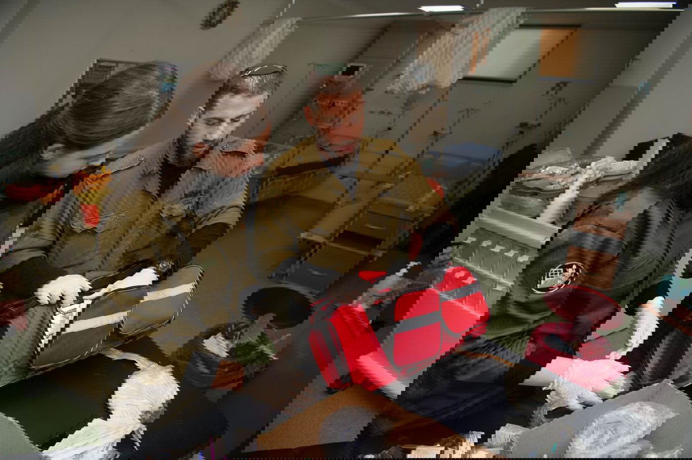 משלחת הסיוע הרפואי של צה"ל פתחה בית חולים | צפו