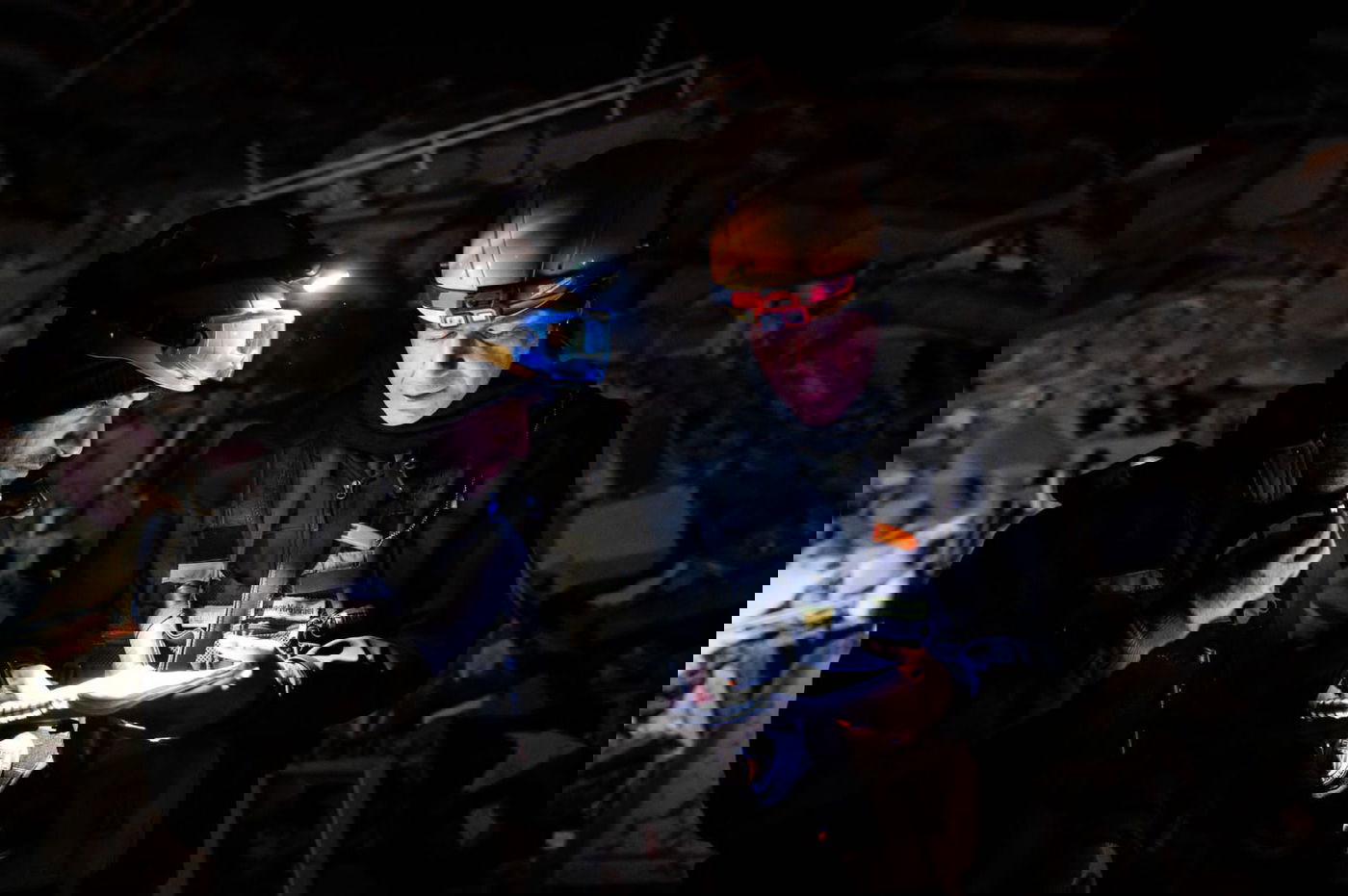 שלומי בן יאיר באחד מאתרי ההרס בטורקיה