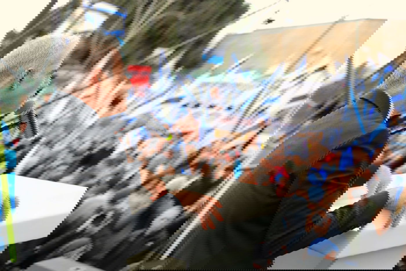 לפיד נואם בהפגנה