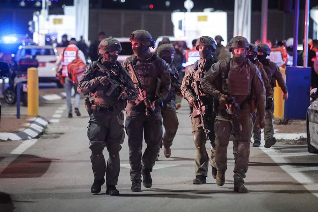 זירת האירוע הערב במחסום בשועפט