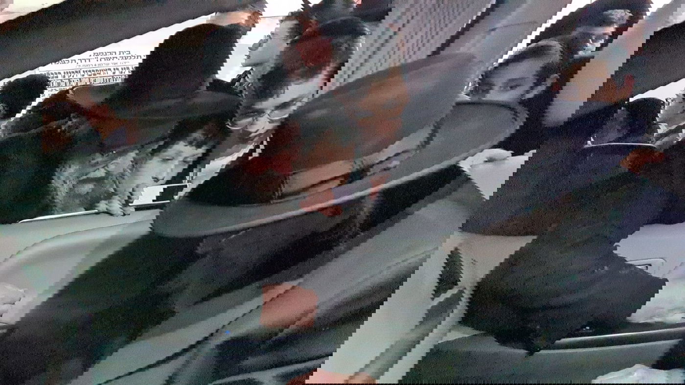 "אני לא יכול לסבול את האסון שלכם": הגרב"מ אזרחי ניחם את משפחת פאלי ופרץ בבכי