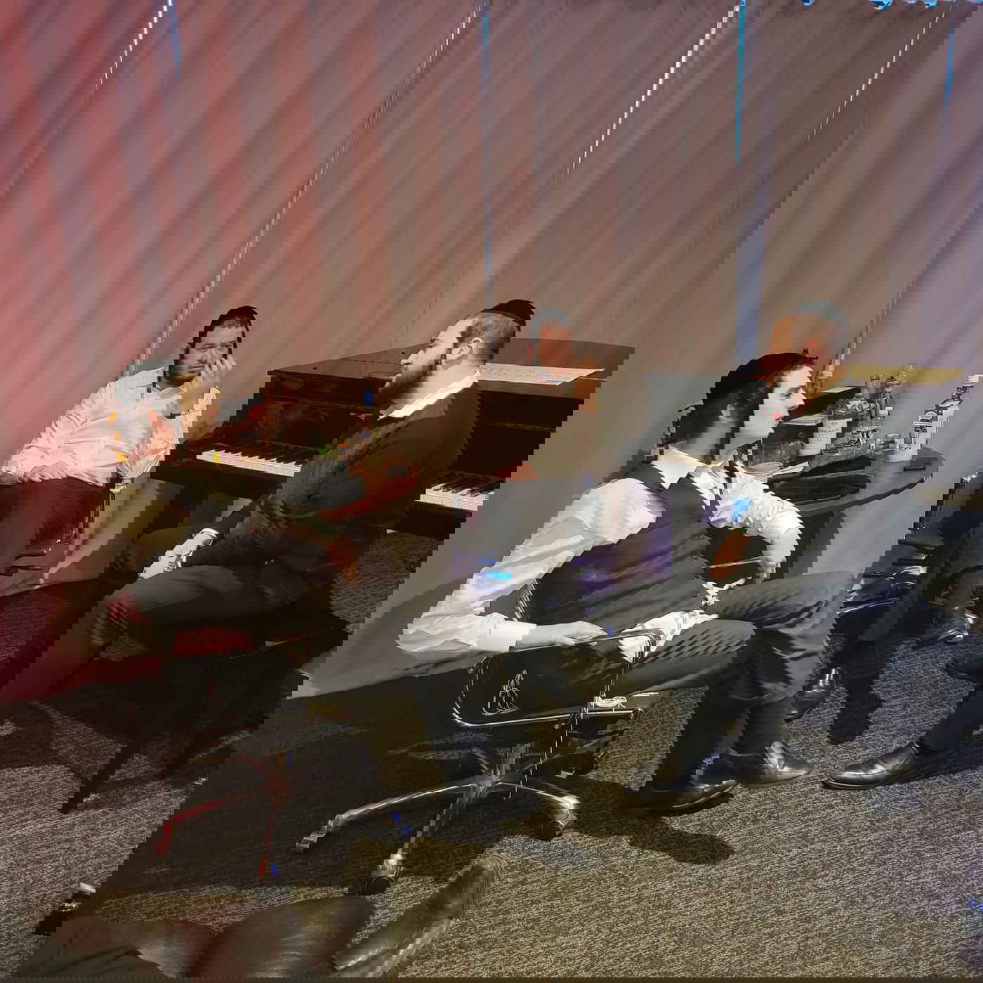 זופניק בכיכר • כל התמונות והנייעס של השבוע