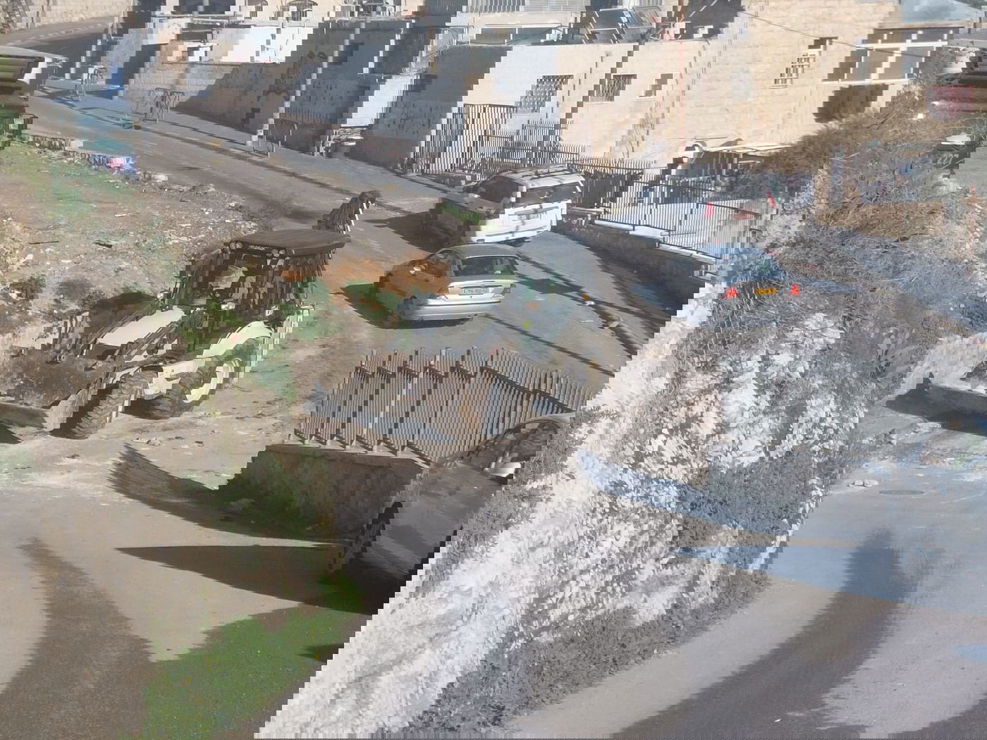 פתיחת צירי התנועה