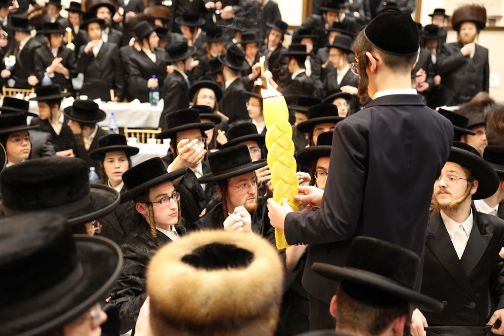 תיעוד נרחב: המסע של הרבי מסאטמר לרומניה