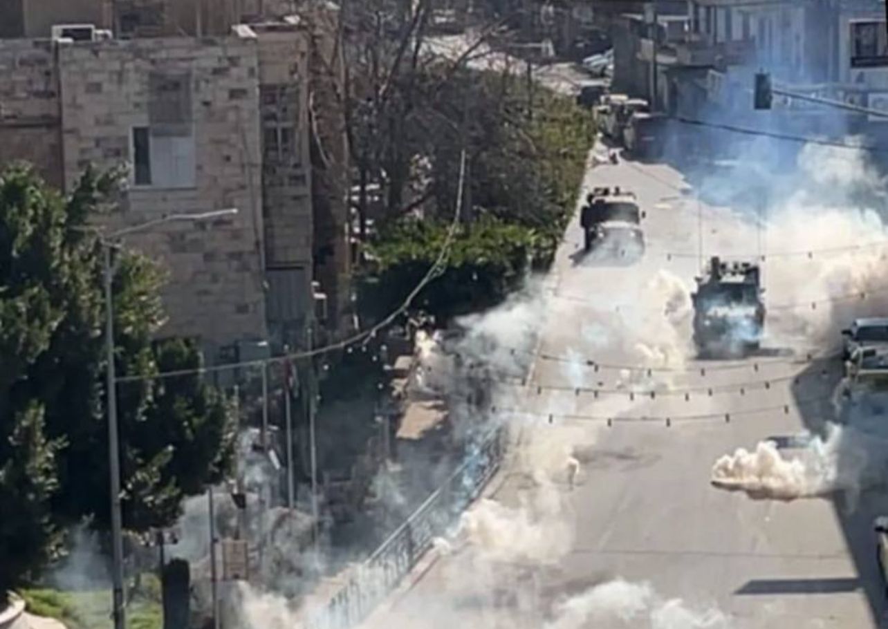 חילופי אש כבדים בשכם; הימ"מ ושב"כ כיתרו בית עם מבוקשים; תשעה מהם נהרגו