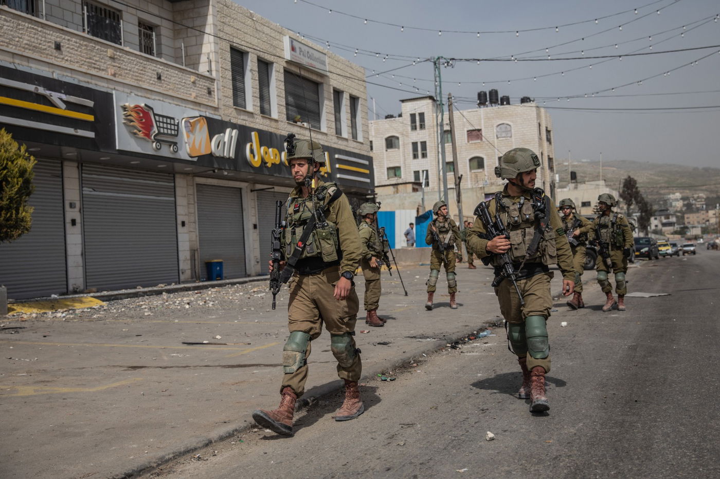 חווארה - היום שאחרי הפיגוע והמהומות: הרס, שקט ומצוד אחר המחבל