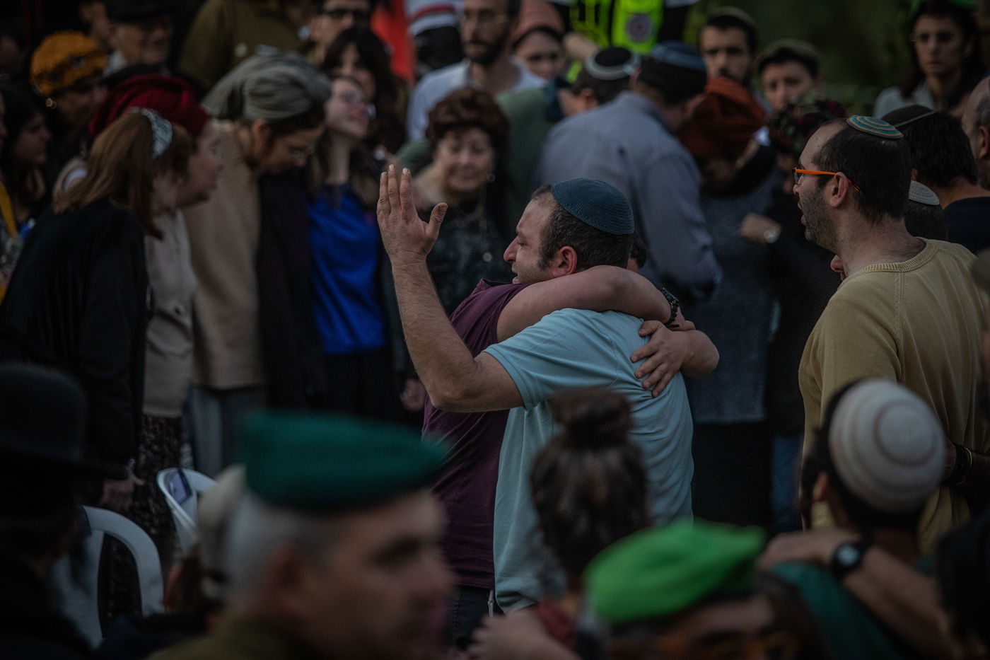 הלווית האחים יניב הי"ד: גלריה דומעת מהלווית הנרצחים