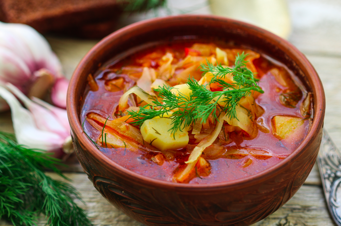 לדיאטה ולא רק: מרק כרוב חמוץ מתוק טעים בטירוף