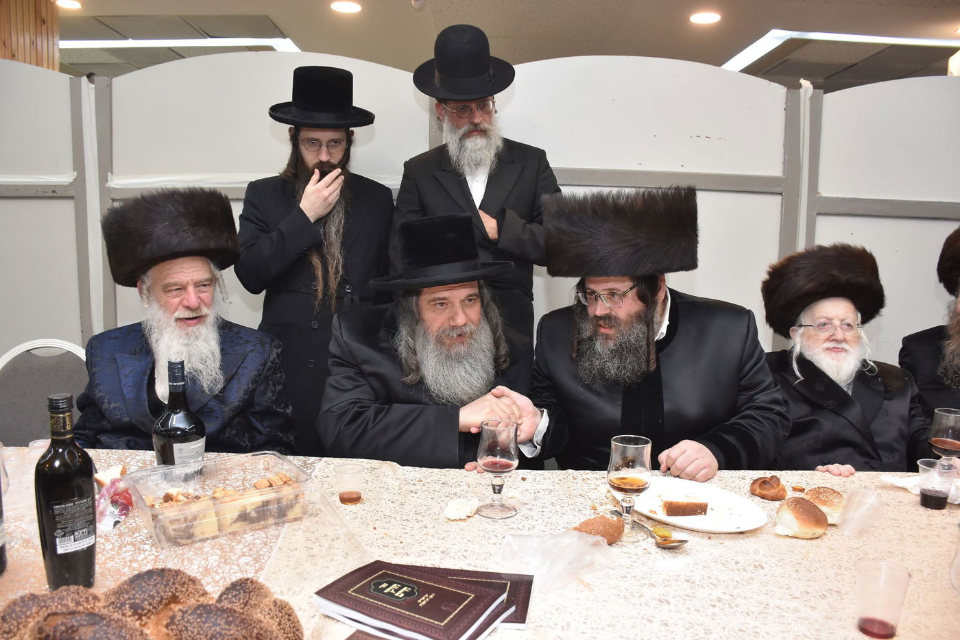 בצאנז זמיגרד חגגו בשמחת חתונת נין האדמו"ר זצ"ל