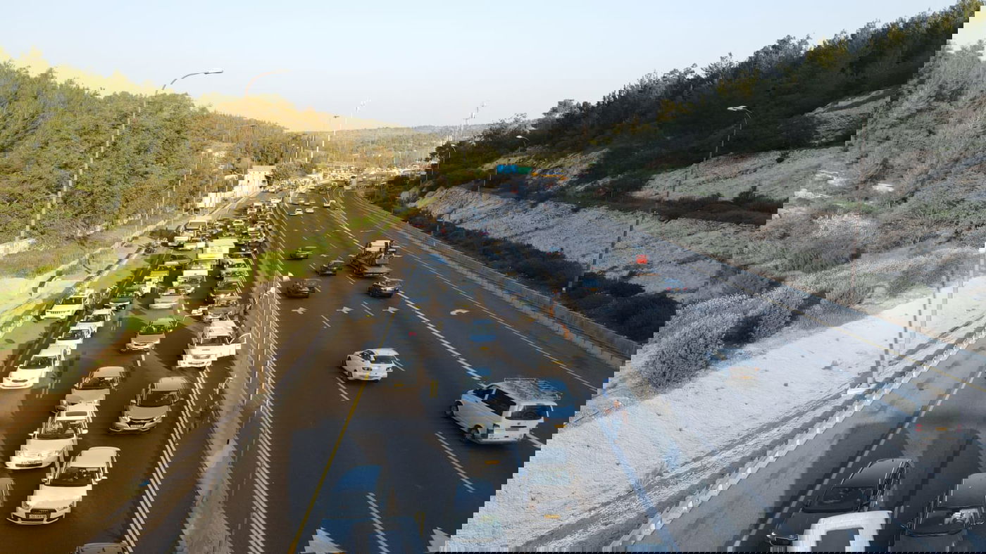 עדכוני המחאה: 16 מפגינים נעצרו; כבישים נחסמו ברחבי הארץ