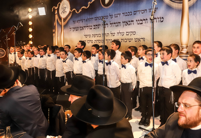 בהילולה בפריז