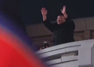 למה קים ג'ונג און מסרב לעזור לאזרחיו הרעבים? | צפו