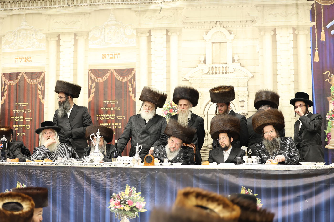 שבע ברכות המרכזי בחצרות לעלוב-טמשוואר אלעד