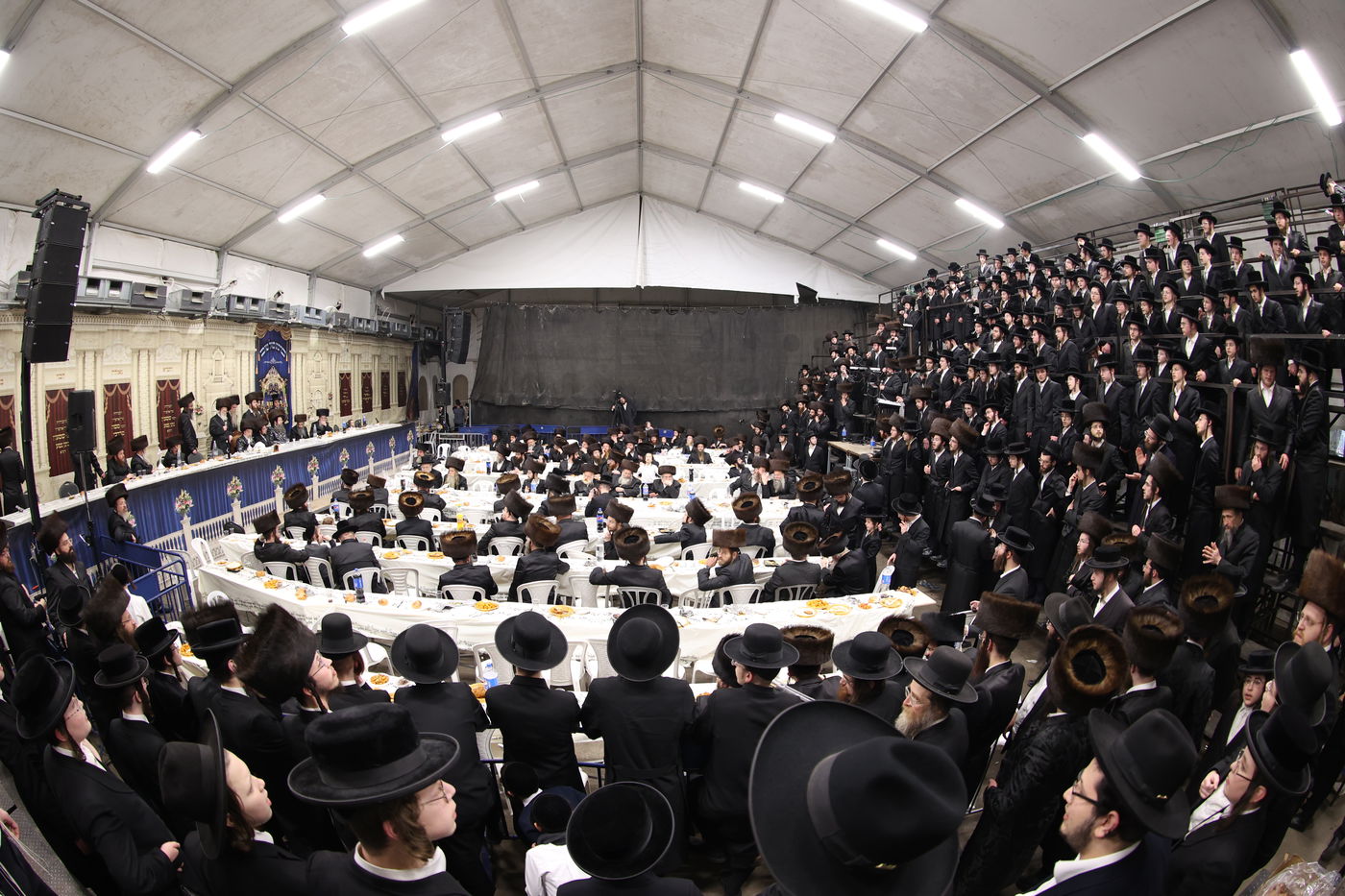 שבע ברכות המרכזי בחצרות לעלוב-טמשוואר אלעד