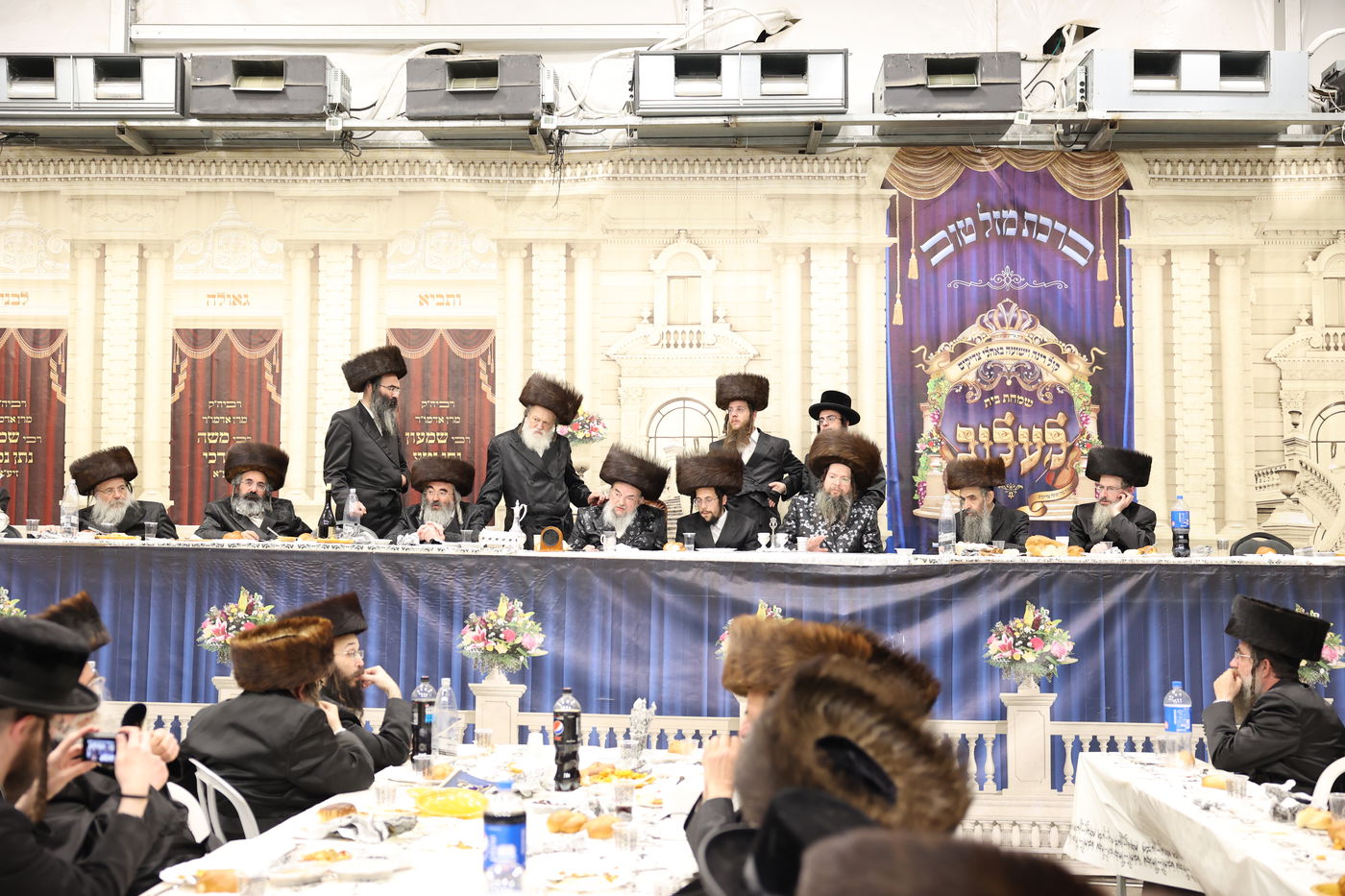 שבע ברכות המרכזי בחצרות לעלוב-טמשוואר אלעד