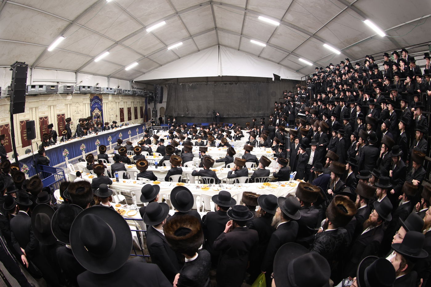 שבע ברכות המרכזי בחצרות לעלוב-טמשוואר אלעד