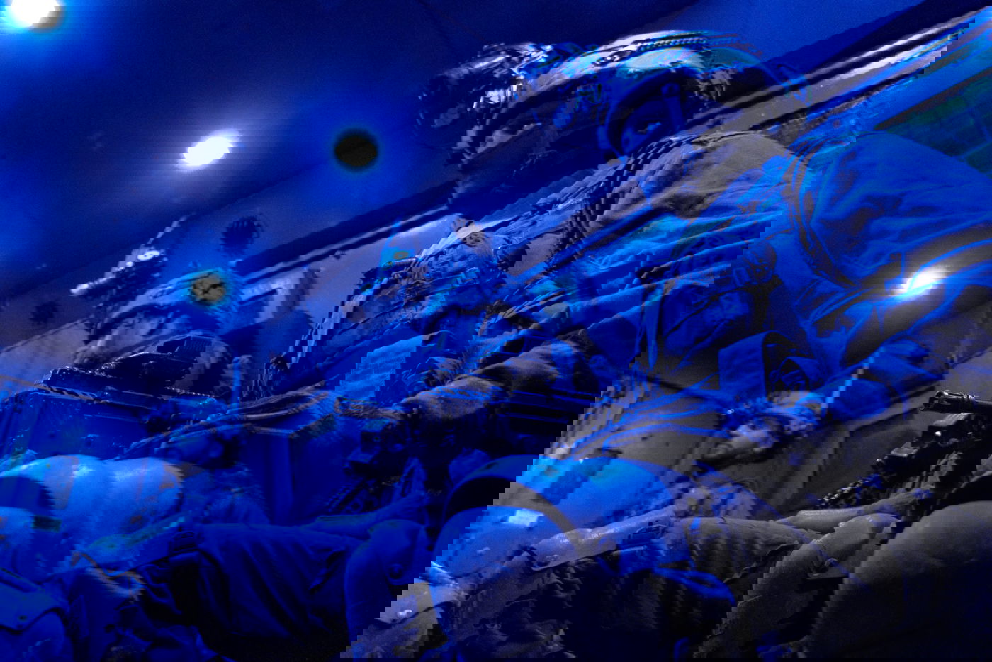 שבעה מבוקשים נעצרו; כוח צה"ל הגיב בירי על רכב שירה ונמלט