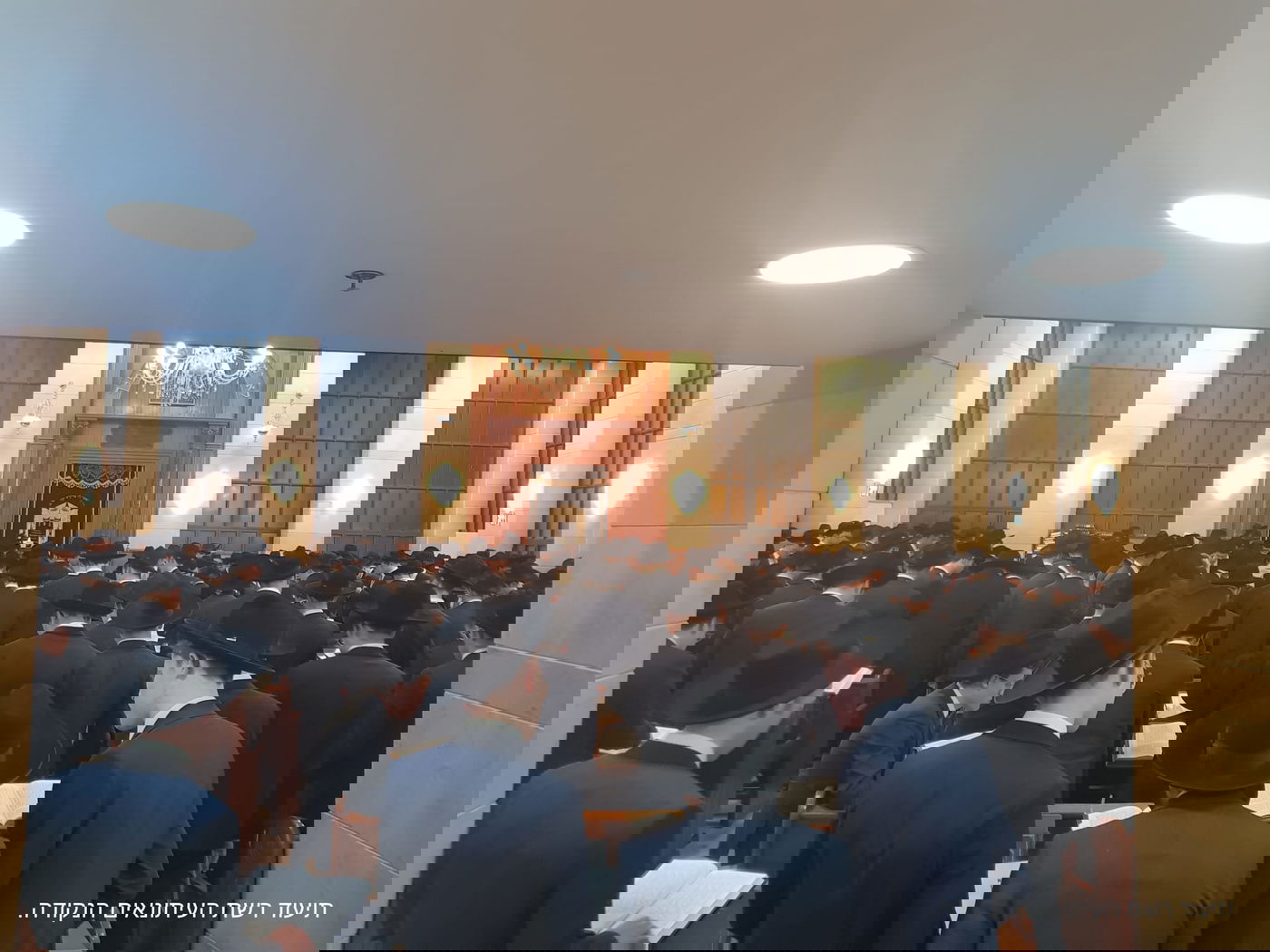 לפני היציאה לאסוף כסף: קריאת מגילה ב'אור ישראל' • צפו