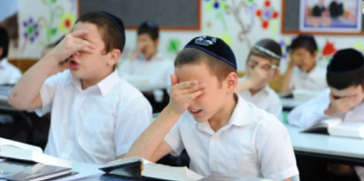 ילדים בתלמוד תורה. למולמים אין כל קשר לנאמר בכתבה