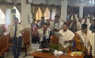 כך שרה הקהילה היהודית בטהרן את "שושנת יעקב"