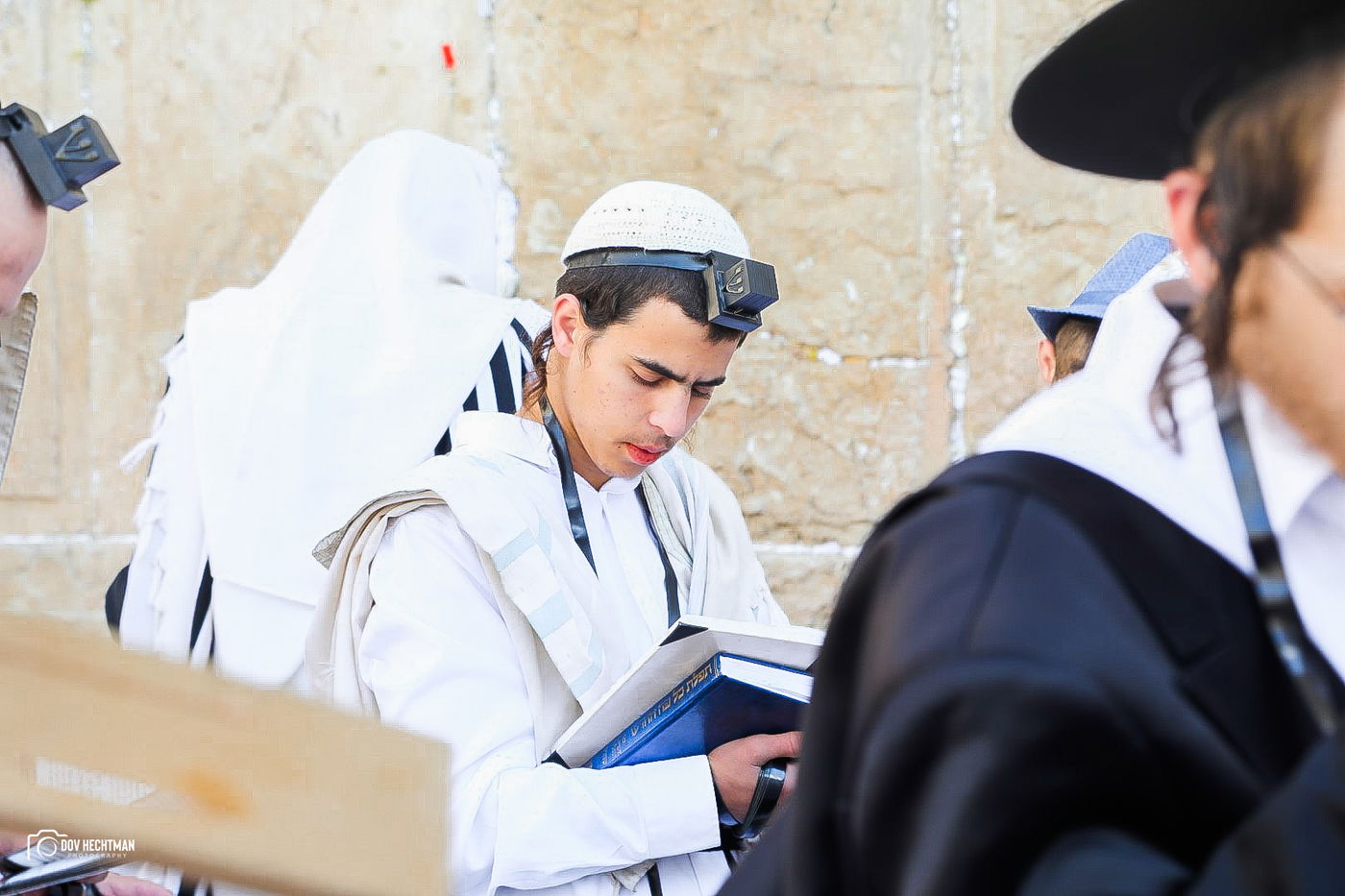 124 תמונות מרהיבות מהאווירה המיוחדת של פורים בירושלים