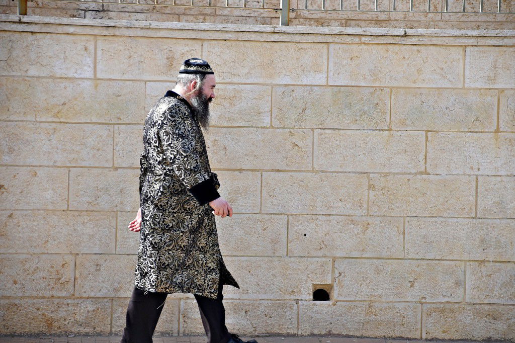 תיעוד מסכם: כך חגגו את פורים ברחובות ביתר עילית