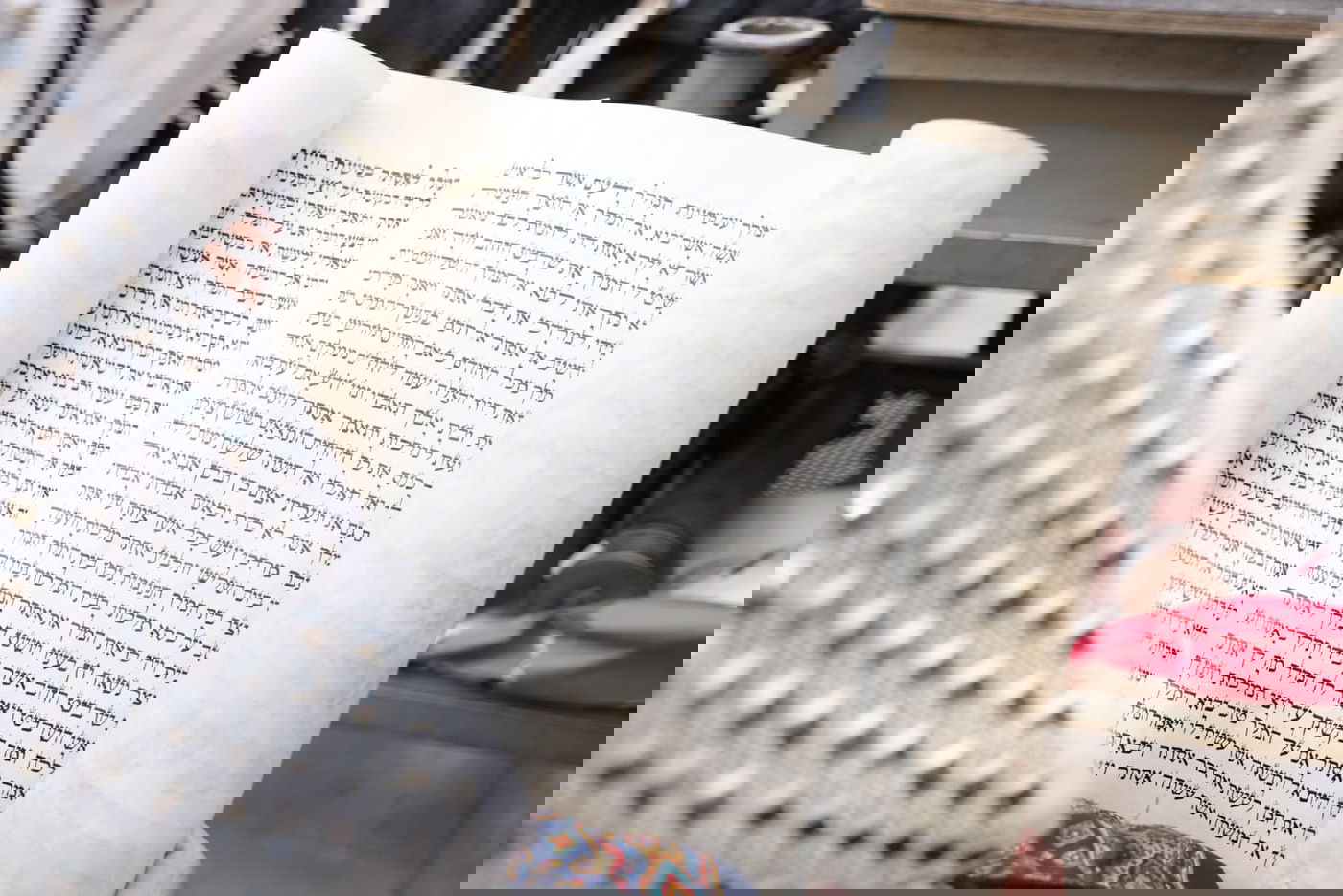 בוקר שושן פורים: אלפים והקצין שנפצע - בכותל המערבי • תיעוד