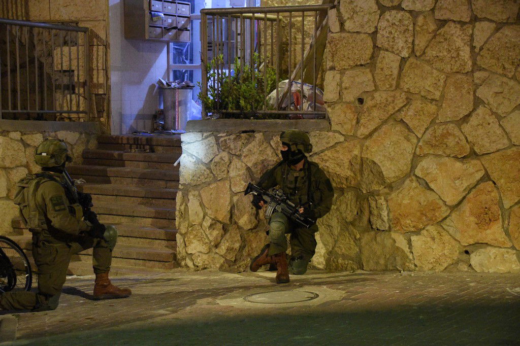 הדרמה הלילית בביתר עילית - ב-112 תמונות • צפו