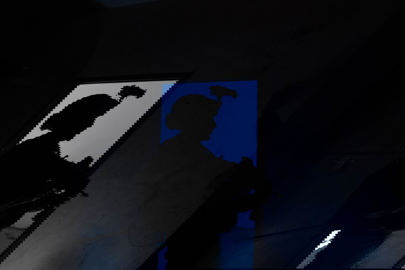 לילה סוער: ירי מרכב חולף והשלכת מטענים ובקת"בים