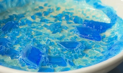 איך אפשר ליצור אבן הנראה כמו יהלום • מדענים צעירים